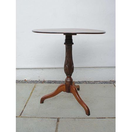 Viktorianischer englischer Nussbaum Beistelltisch Tisch original antik ca 1850