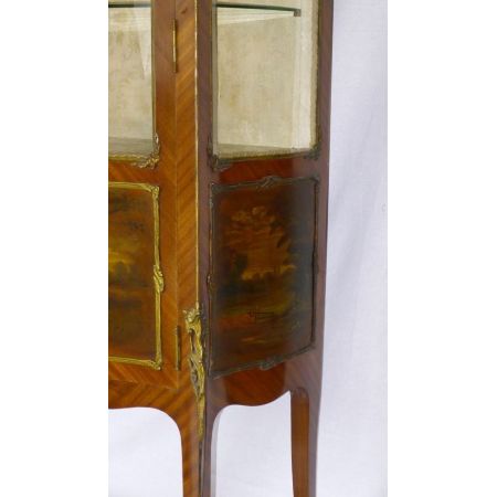 Traumhafte französische Vernis Martin Vitrine antik ca. 1880