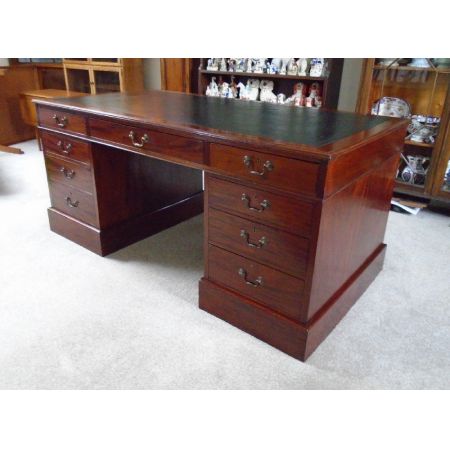 Großer original Georgian Revival Mahagoni Schreibtisch antik ca 1890