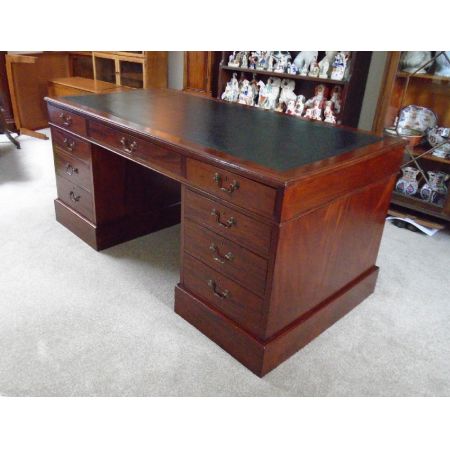 Großer original Georgian Revival Mahagoni Schreibtisch antik ca 1890