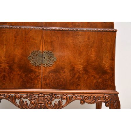 Stilvoller antiker Queen Anne Nussbaum Cocktailschrank englisch ca 1920