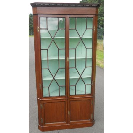 Georgianische große englische Mahagoni Eckvitrine original antik ca 1880