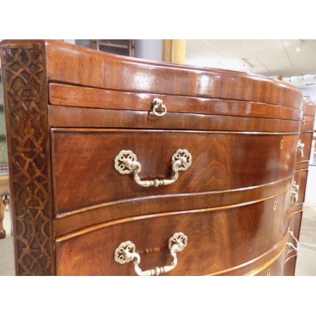 Herrliche antike englische Mahagoni Chippendale Kommode ca 1900