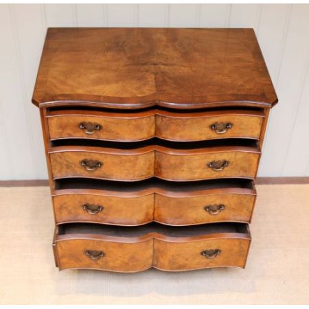 Original antike englische Art Deco Nussbaum Kommode ca 1920