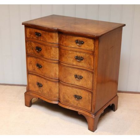 Original antike englische Art Deco Nussbaum Kommode ca 1920