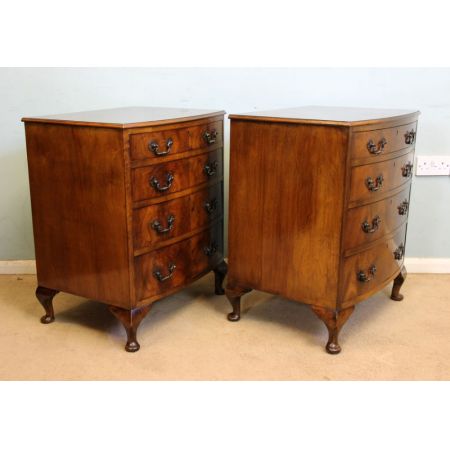 Kleines Paar original antiker Nachtschränke Nussbaum Kommoden antik ca 1920