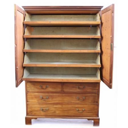Hervorragender antiker georgianischer Mahagoni Kleiderschrank englisch ca 1770