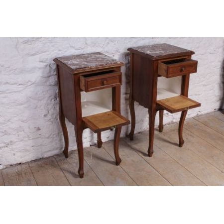 Elegante antike französische Nussbaum Nachttische Louis XV ca 1900
