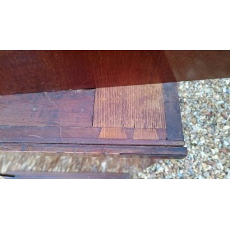 Edwardianischer englischer Mahagoni Linen Press Kleiderschrank original antik Gillows ca 1910