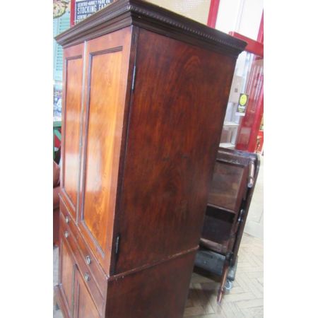 Erstklassiger Regency Antiker Kleiderschrank Mahagoni englisch ca 1800