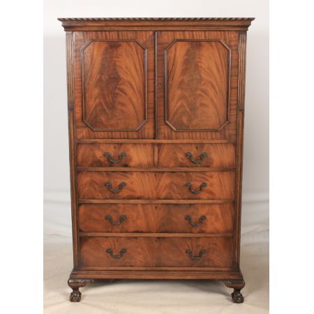 Beeindruckender antiker englischer Mahagoni Kleiderschrank Chippendale Stil ca 1920