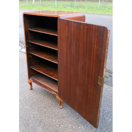 Wunderbarer antiker Art Deco Nussbaum Schrank englisch ca 1930