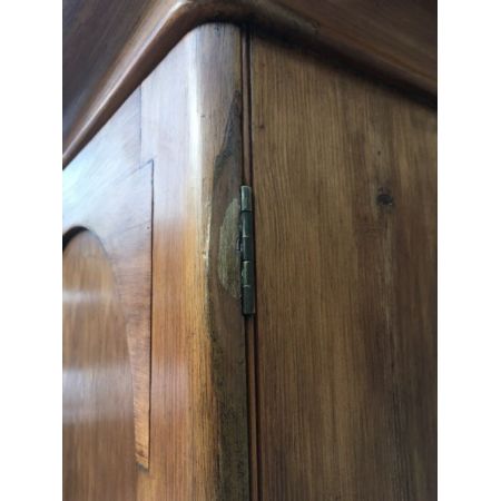 Antiker original viktorianischer Kleiderschrank Kiefer Weichholz englisch ca 1850