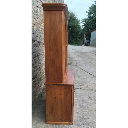 Antiker original viktorianischer Kleiderschrank Kiefer Weichholz englisch ca 1850