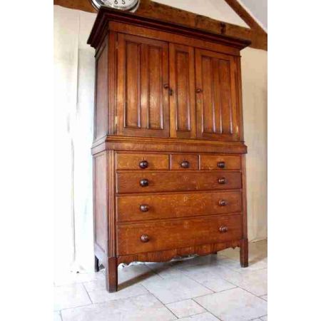Original antiker Landhaus Eichen Kleiderschrank Linen Press englisch ca 1850-80