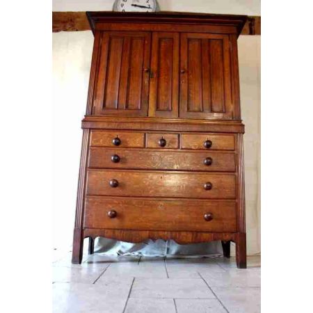 Original antiker Landhaus Eichen Kleiderschrank Linen Press englisch ca 1850-80