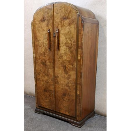 Original antiker Nussbaum Kleiderschrank englisch ca 1920