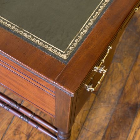 Ausgezeichneter antiker viktorianischer Mahagoni Schreibtisch englisch ca 1850