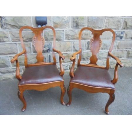 15 Stk original antike Nussbaum Stühle Küchenstühle englisch ca 1900