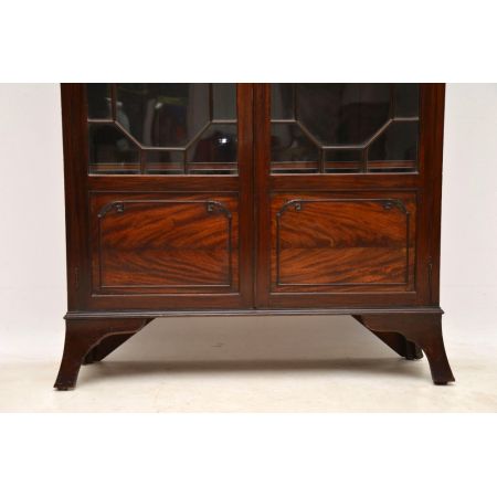 Englische edwardianische Mahagoni Vitrine antik ca 1890