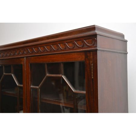 Englische edwardianische Mahagoni Vitrine antik ca 1890