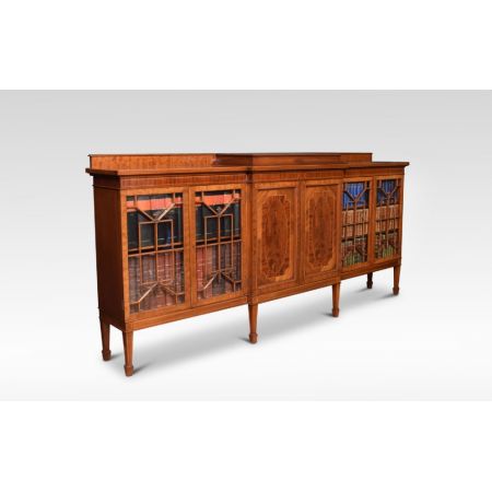 Englischer Mahagoni Breakfront Bücherschrank ca 1910