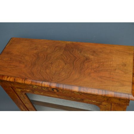 Viktorianische englische antike Nussbaum Vitrine ca 1860