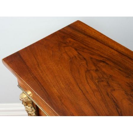 Viktorianische Antike Englische Nussbaum Vitrine ca 1850