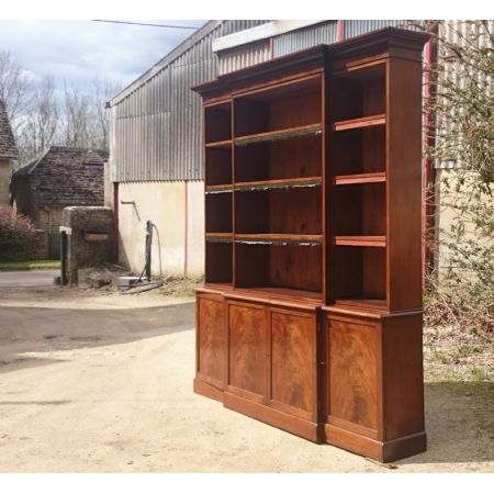 Englisches Antikes Mahagoni Bücherregal ca 1820