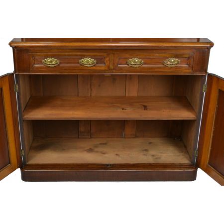 Antiker englischer viktorianischer Nussbaum Bücherschrank circa 1870