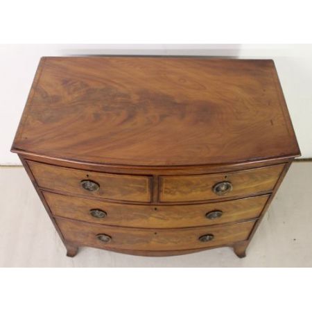 Antike Englische Mahagoni Bogenfront Kommode ca. 19. JH.