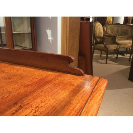 Viktorianischer Mahagoni Massivholz Schreibtisch antik 1850