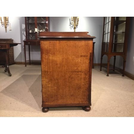 Viktorianischer Mahagoni Massivholz Schreibtisch antik 1850