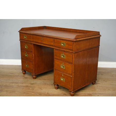 Antiker Campaign Desk Mahagoni Schreibtisch Militär englisch 1850