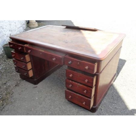 Viktorianischer Antiker Englischer Mahagoni Partnerschreibtisch ca. 1860