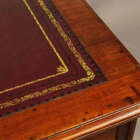 Viktorianischer Mahagoni Schreibtisch Massivholz antik ca 1850