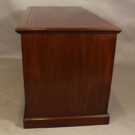 Viktorianischer Mahagoni Schreibtisch Massivholz antik ca 1850