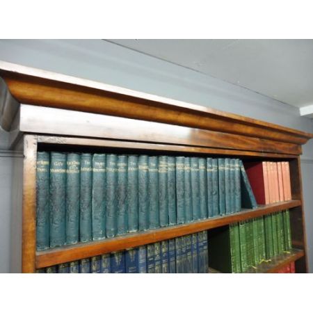 Englischer Antiker Viktorianischer Mahagoni Bücherschrank ca. 1880