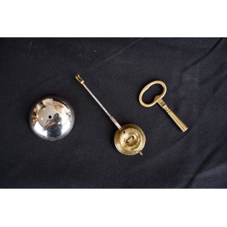 Art Deco Antike Englische dreiteilige Ormolu Elefanten Uhr ca. 1920