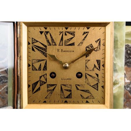 Art Deco Antike Englische dreiteilige Ormolu Elefanten Uhr ca. 1920