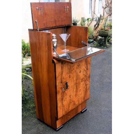Englischer Art Deco Nussbaum Cocktailschrank antik ca 1930