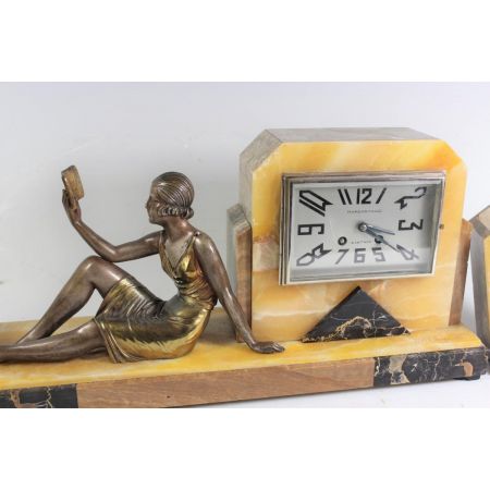 Antike französische Art Deco Uhr Marmor Bronze Figur Chiparus ca 1920