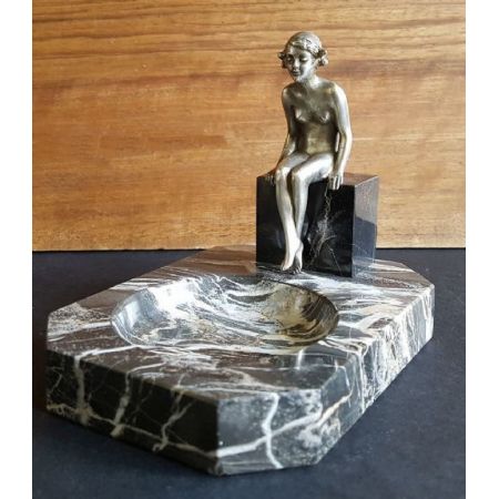 Österreichische Antike Art deco Bronze von Lorenzl ca. 1930