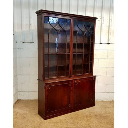 Regency Englisches Antikes Mahagoni verglastes Bücherregal ca. 1820