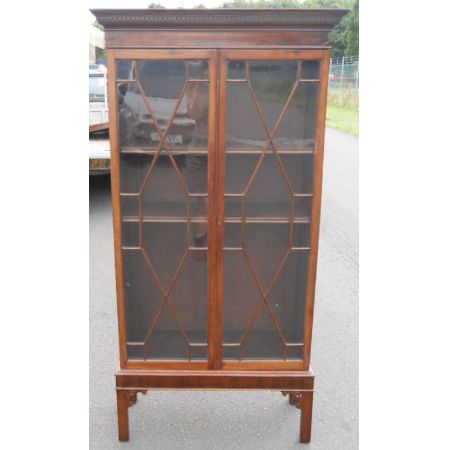 Englisches Antikes Mahagoni Bücherregal im Chippendale Stil ca. 1910