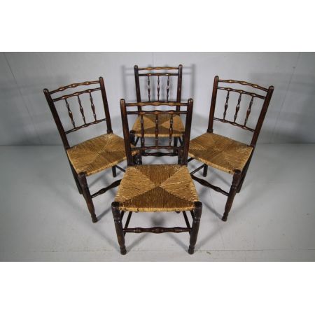4 Antike Englische Ulmen Esche Esszimmerstühle ca. 19. Jh.