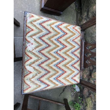 4 George III. Antike Englische Mahagoni Stühle im Chippendale Stil ca. 18. JH.