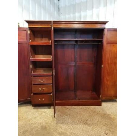Edwardianischer Antiker Englischer Mahagoni Intarsien Kleiderschrank ca. 1900