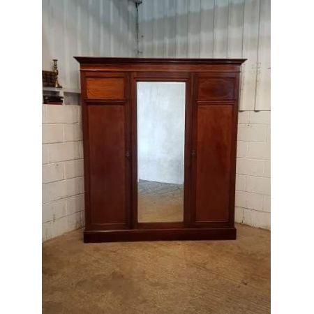 Edwardianischer Antiker Englischer Mahagoni Intarsien Kleiderschrank ca. 1900