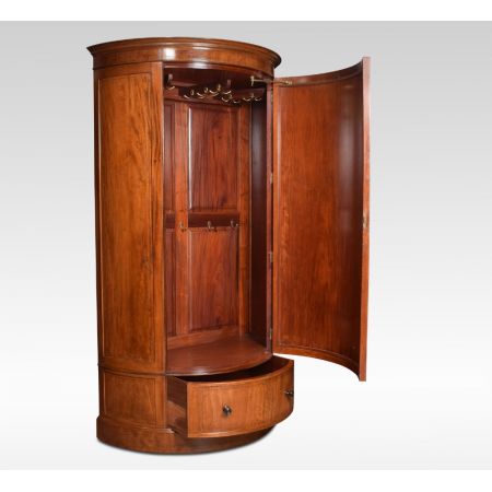 Edwardianischer antiker Mahagoni Kleiderschrank Maple & Co 1910